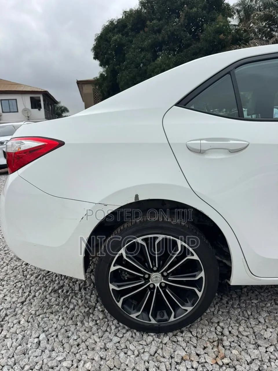 Toyota Corolla 2015 White