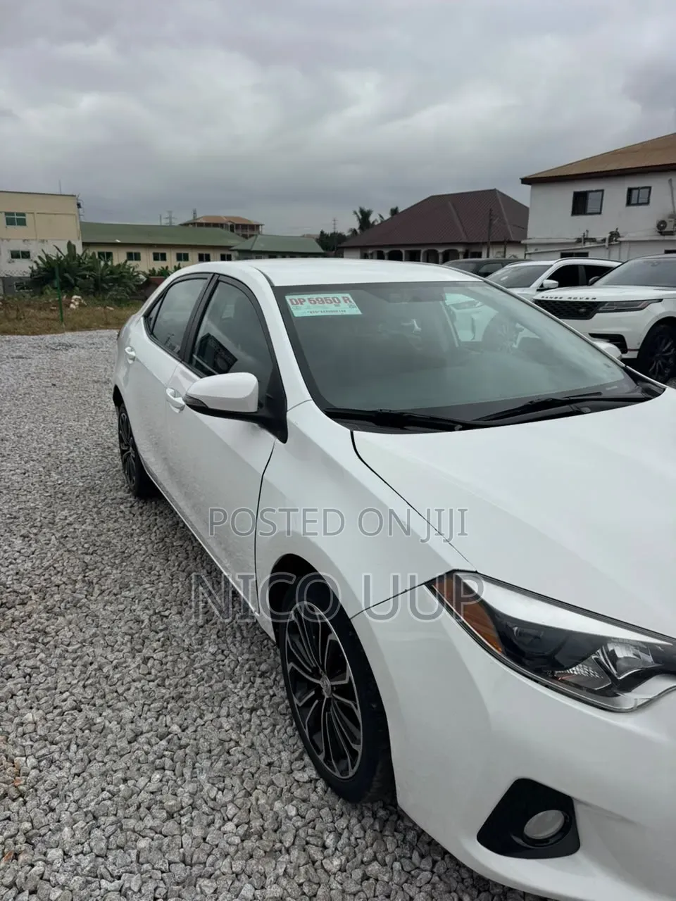 Toyota Corolla 2015 White