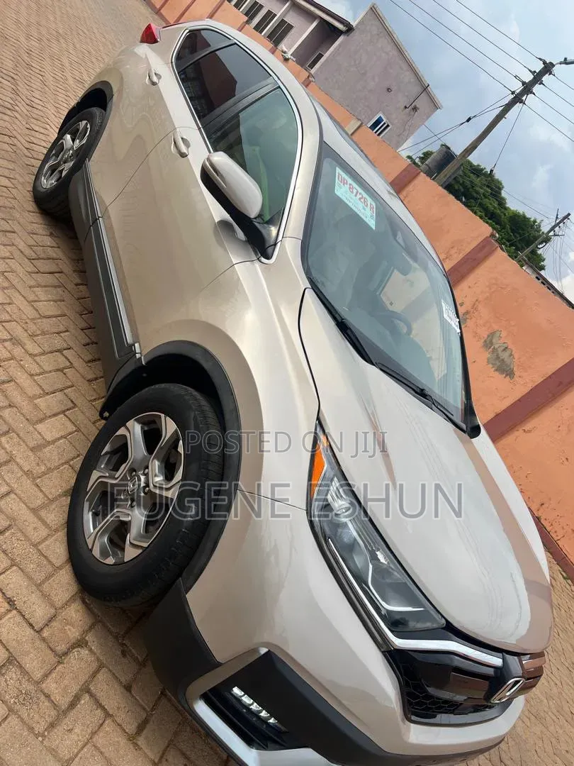 Honda CR-V 2021 Gold