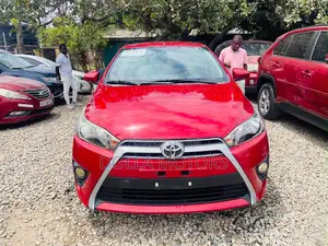 Toyota Yaris 2016 Red