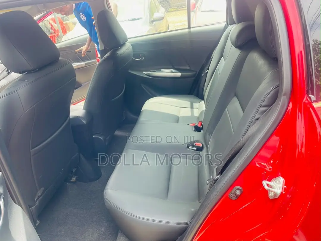Toyota Yaris 2016 Red