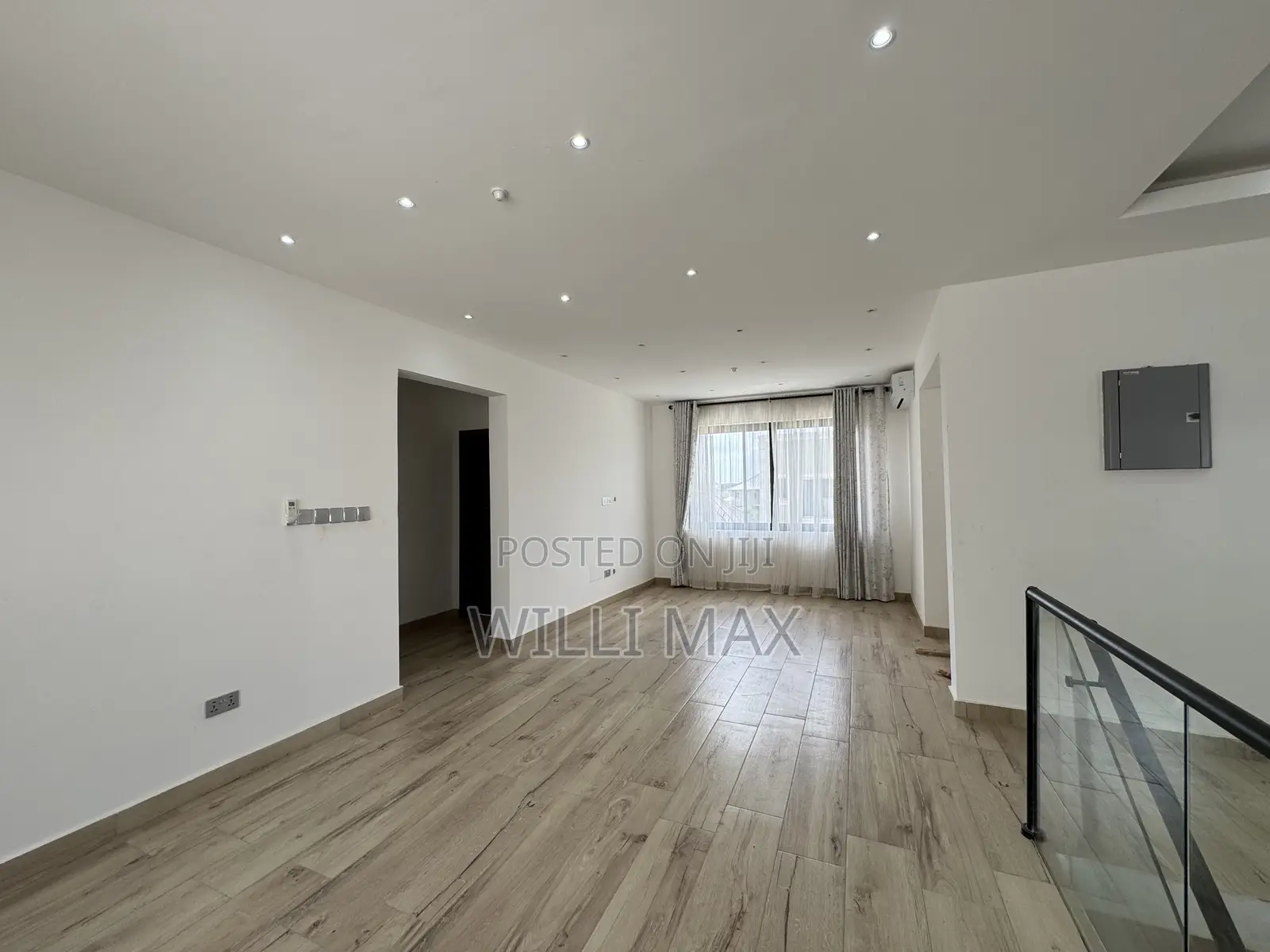 4bdrm Duplex in Amrahia for sale