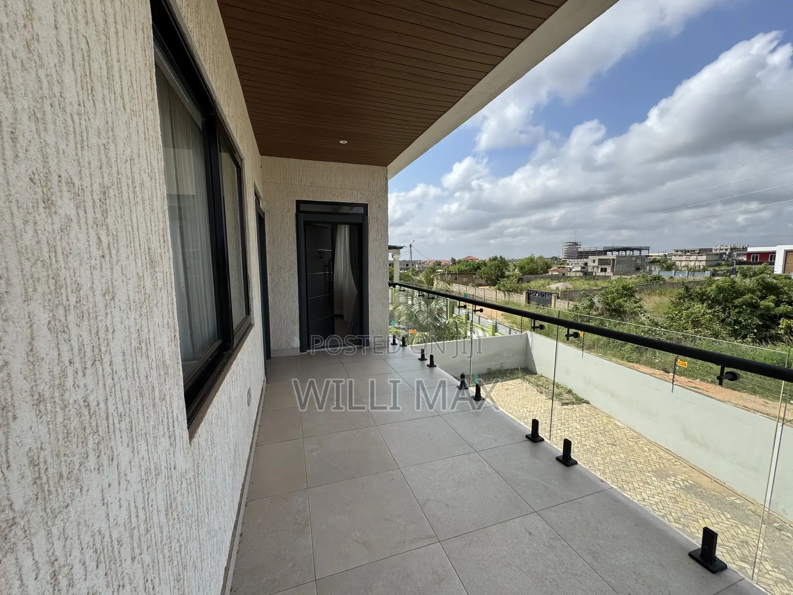 4bdrm Duplex in Amrahia for sale
