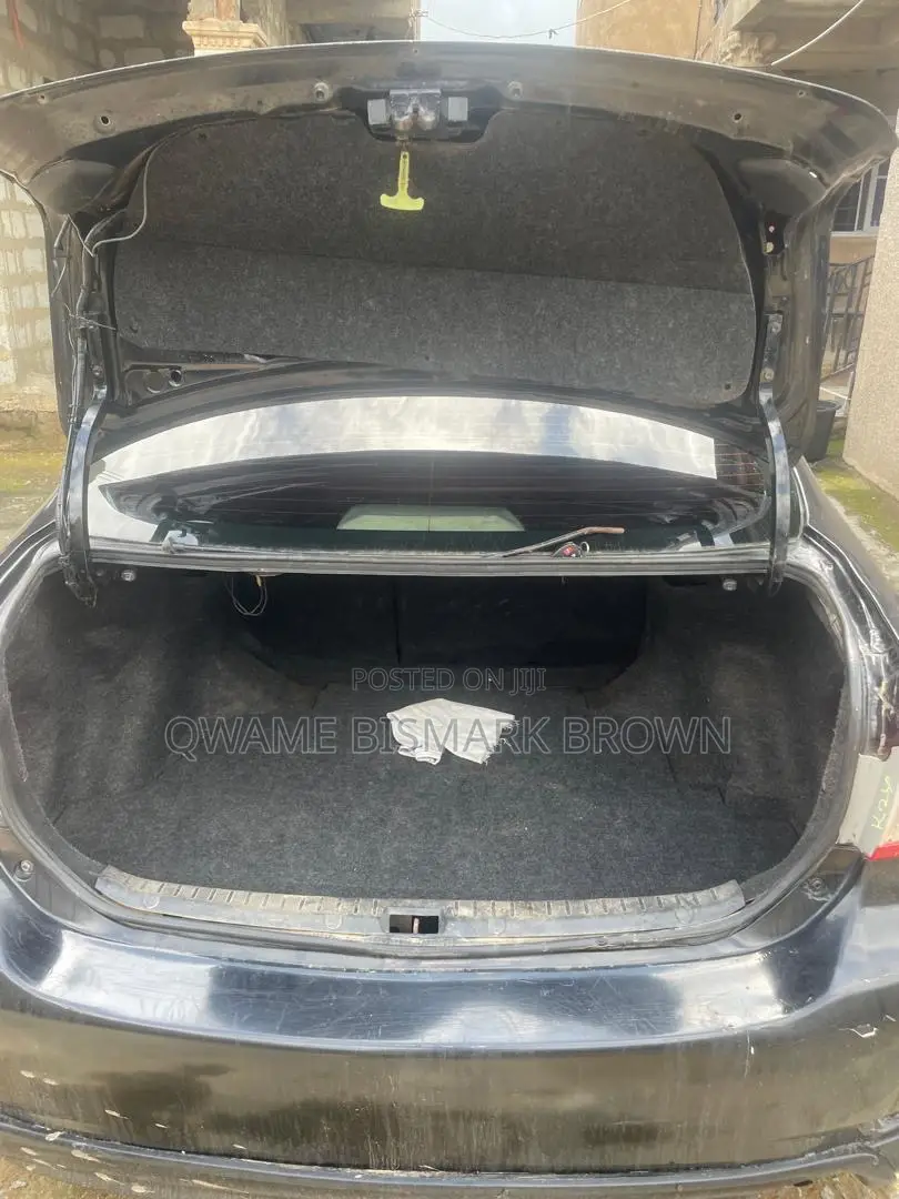 Toyota Corolla L 4dr Sedan (1.8L 4cyl 5M) 2013 Black