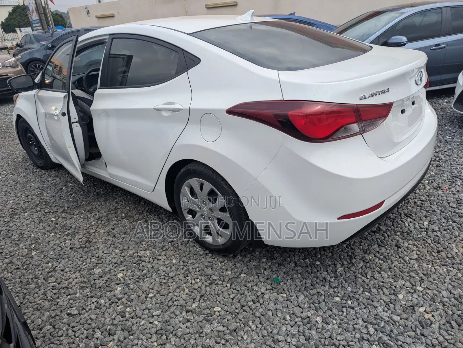 Hyundai Elantra 2014 White