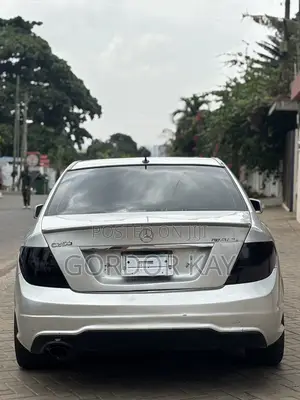 Mercedes-Benz C250 2014 Silver