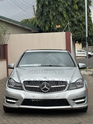 Mercedes-Benz C250 2014 Silver