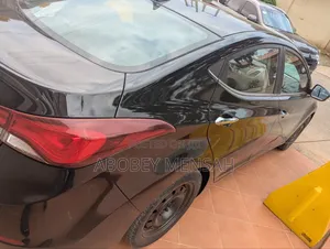 Hyundai Elantra 2016 Black