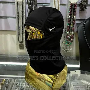 Premium Sports Balaclava Face Mask / Ski Mask – Multiple Colours .