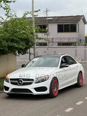 Mercedes-Benz C300 Sport 4Matic Sedan AWD (2.0L 4cyll 7A) 2016 White