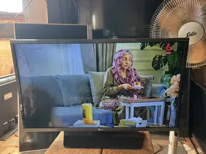 LG 32 Smart TV