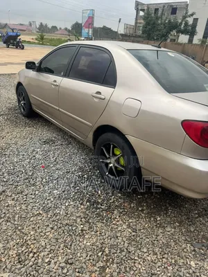 Toyota Corolla LE 2007 Gold