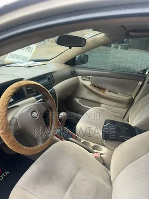 Toyota Corolla LE 2007 Gold