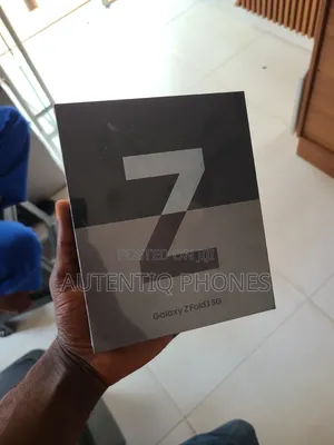 New Samsung Galaxy Z Fold3 5G 256 GB Silver