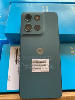 New Motorola Moto G Play 2026 64 GB Green