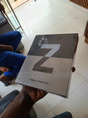 New Samsung Galaxy Z Fold3 5G 512 GB Black