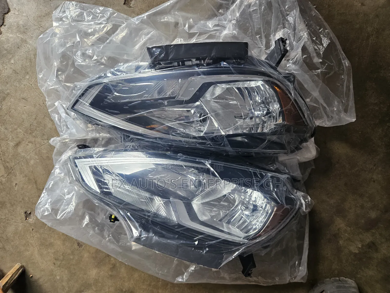 Nissan Sentra 2015,2016,2017 Headlight