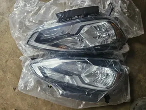 Nissan Sentra 2015,2016,2017 Headlight