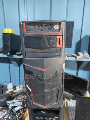 Desktop Computer Gigabyte 8GB Intel Core i5 HDD 500GB