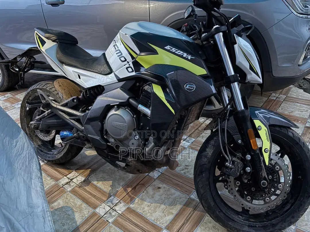 CFMoto 650NK 2018 Gray
