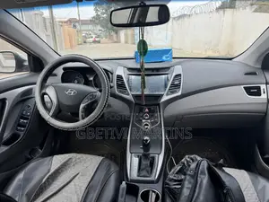 Hyundai Elantra 2014 Gray