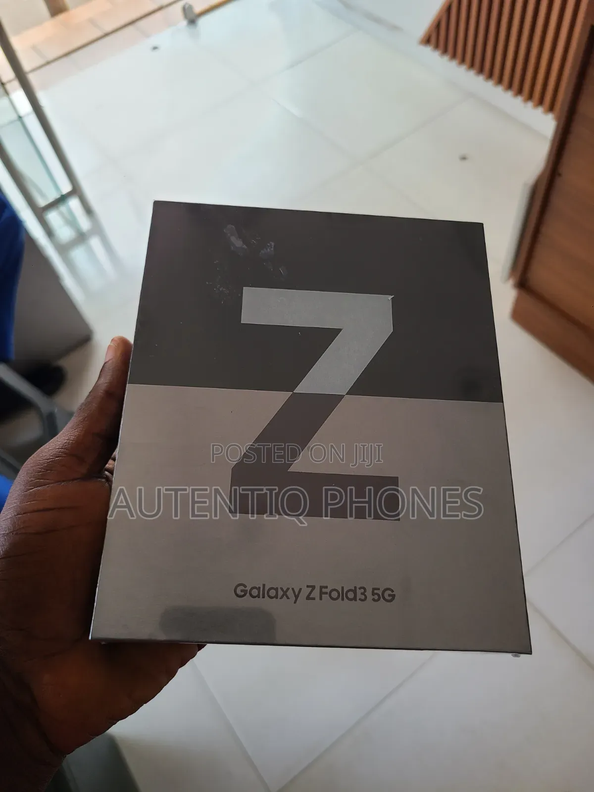 New Samsung Galaxy Z Flip3 5G 256 GB Black
