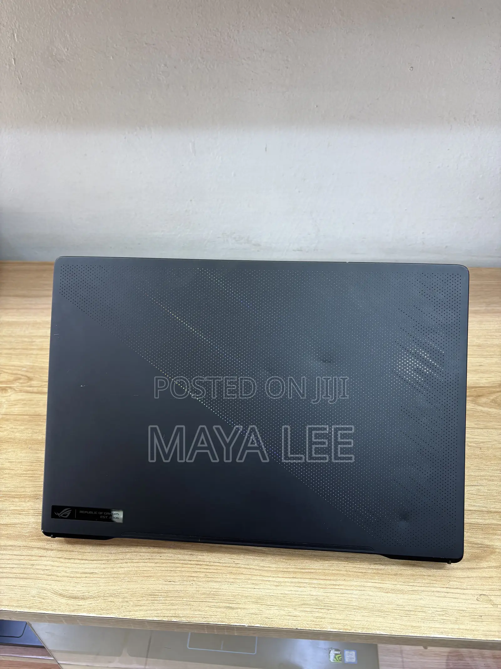 Laptop Asus ROG Zephyrus M16 16GB Intel Core i9 SSD 1T