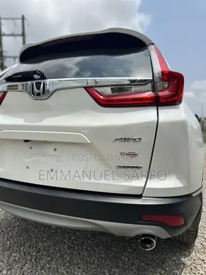 Honda CR-V Touring AWD 2018 White