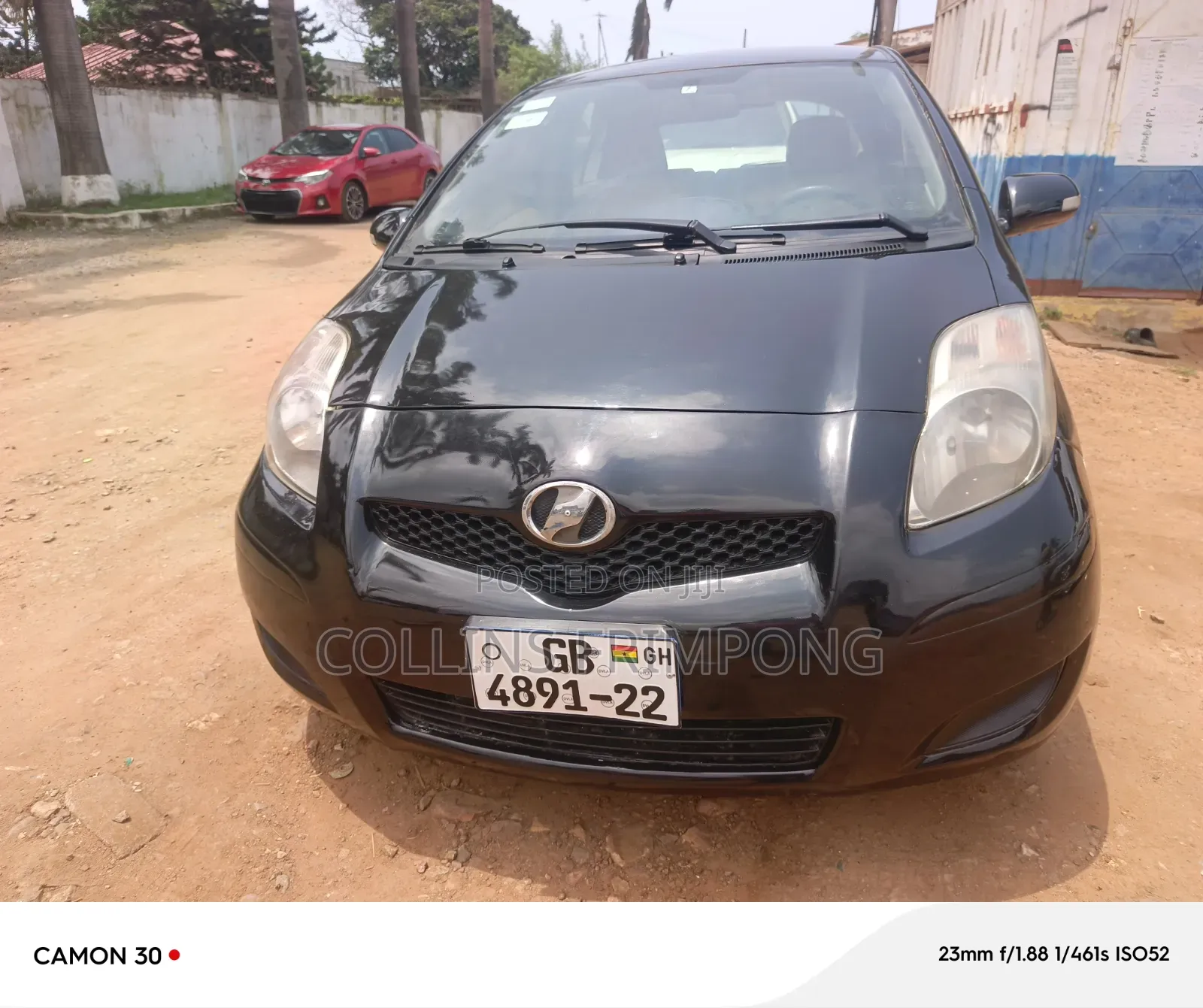 Toyota Vitz 2010 Black