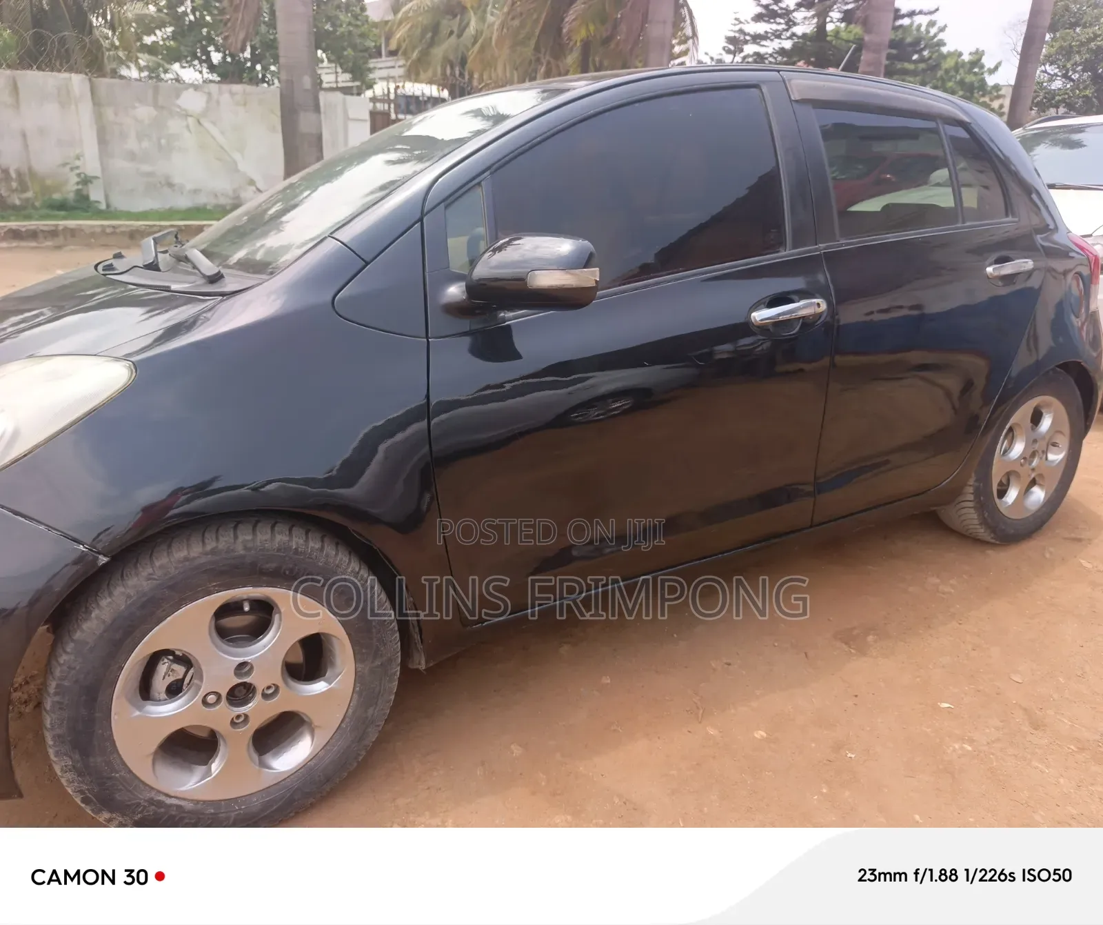Toyota Vitz 2010 Black