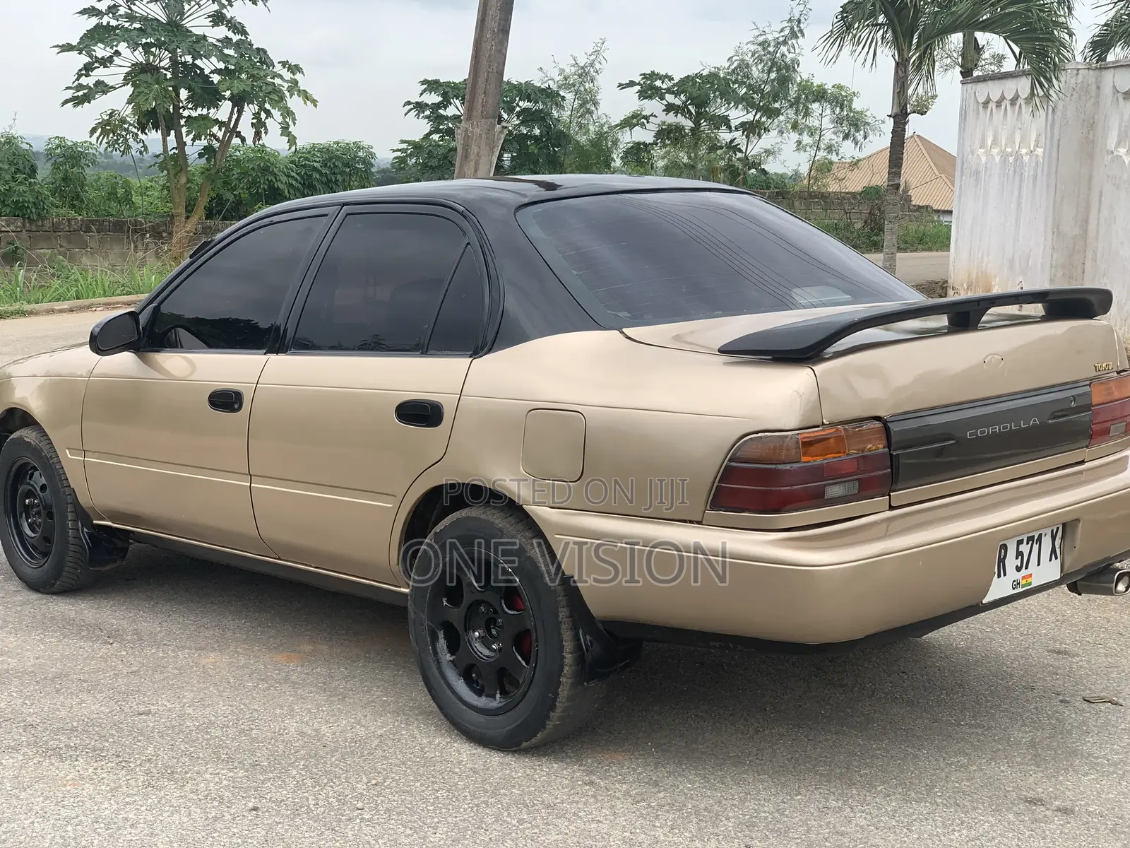 Toyota Corolla 1.6 Sedan 1997 Brown