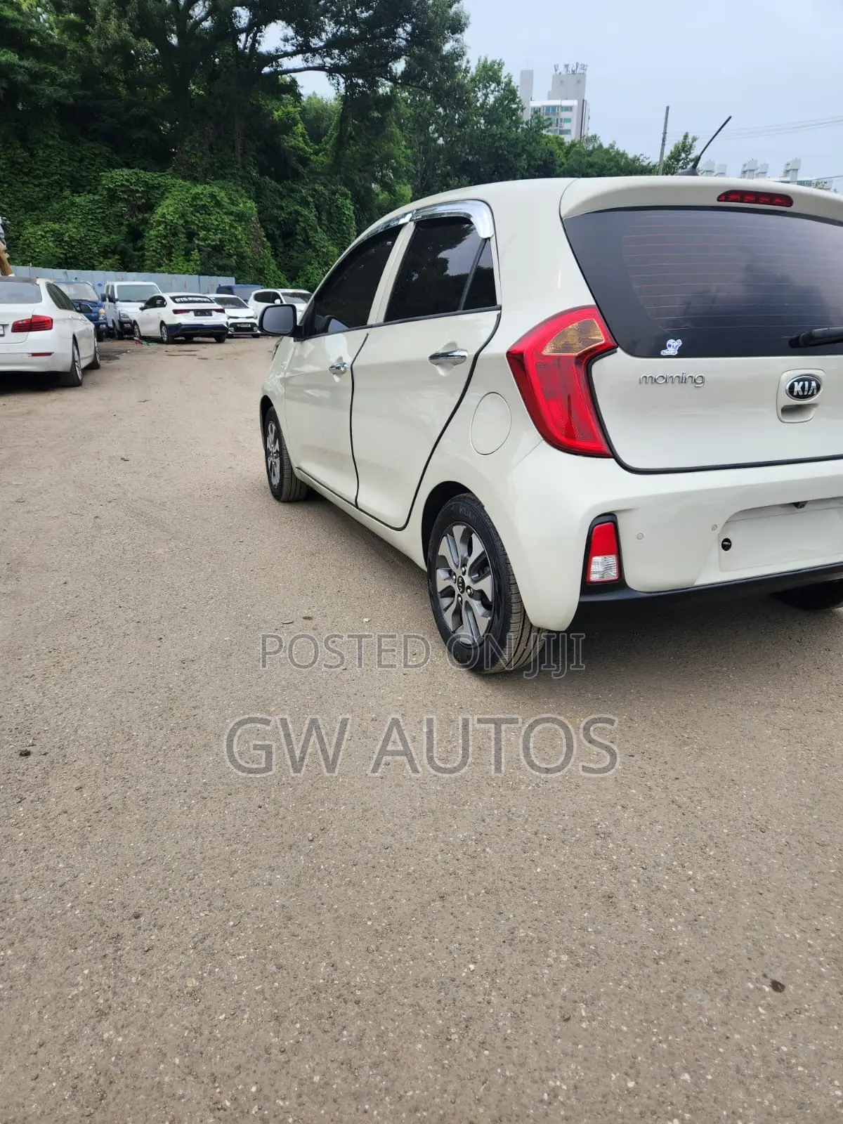 Kia Morning 2016 White