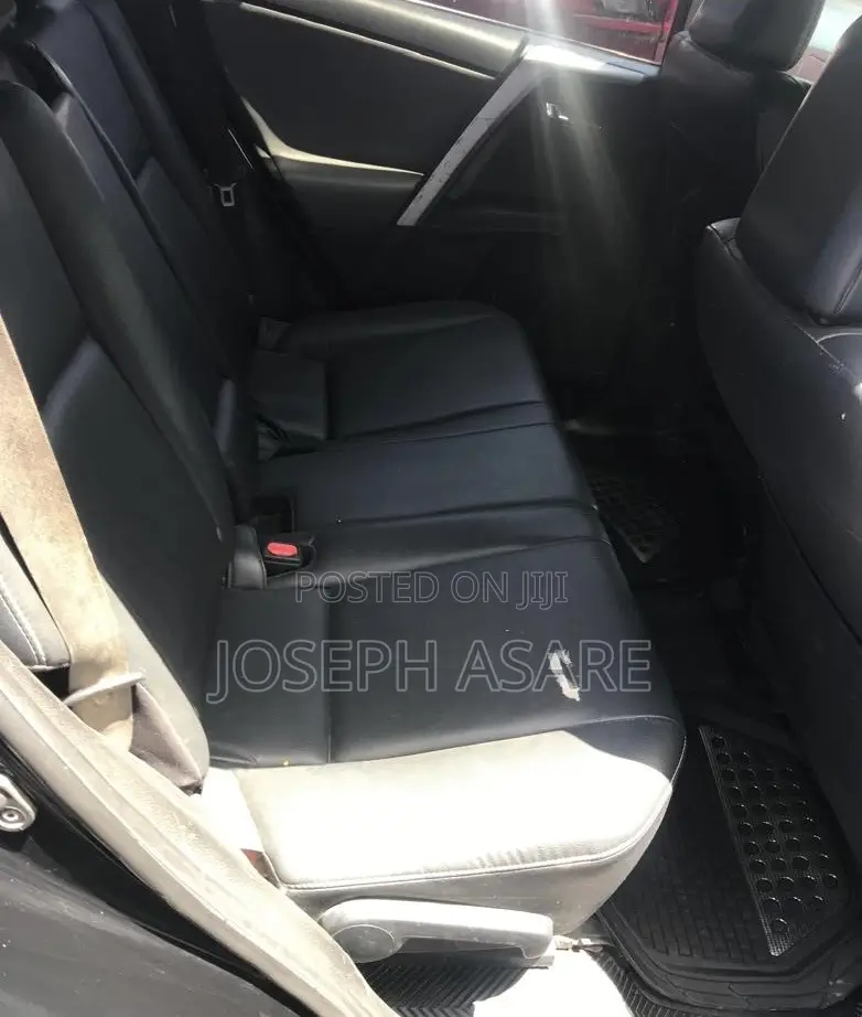 Toyota RAV4 2017 Black