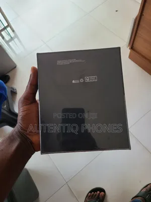New Samsung Galaxy Z Fold4 256 GB Black