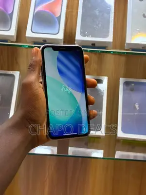 New Apple iPhone 11 64 GB Blue
