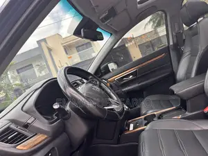 Honda CR-V Touring AWD 2020 Blue