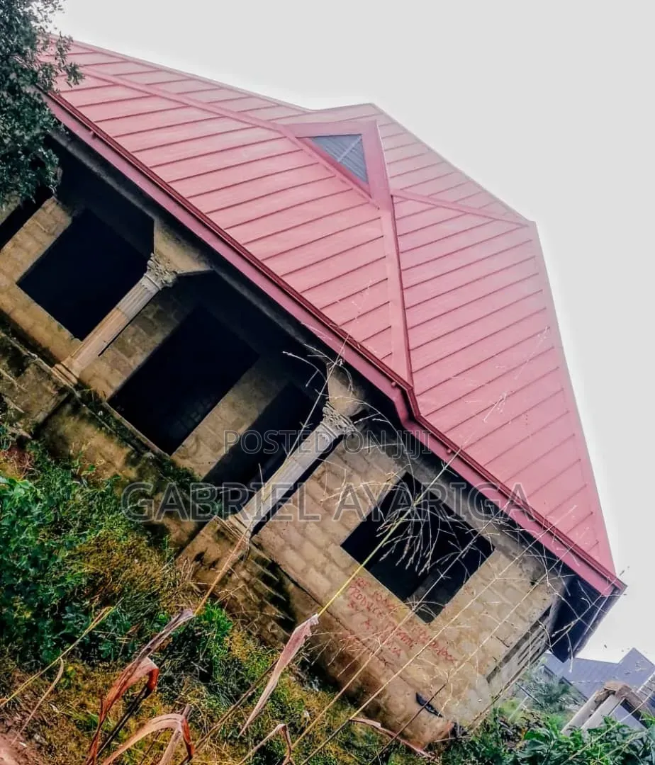 Goodgod Building and Roof Construction