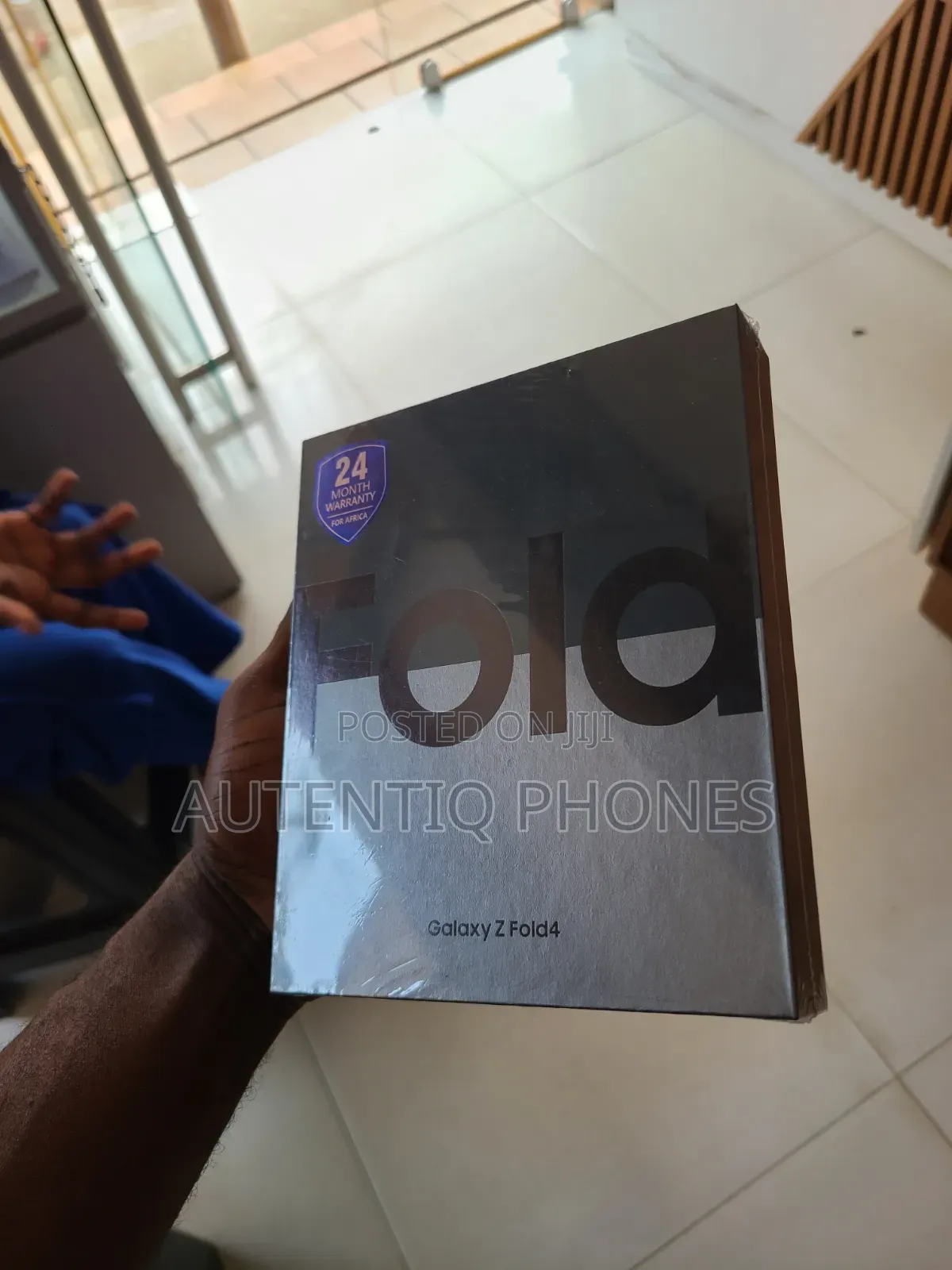 New Samsung Galaxy Z Fold4 512 GB Blue