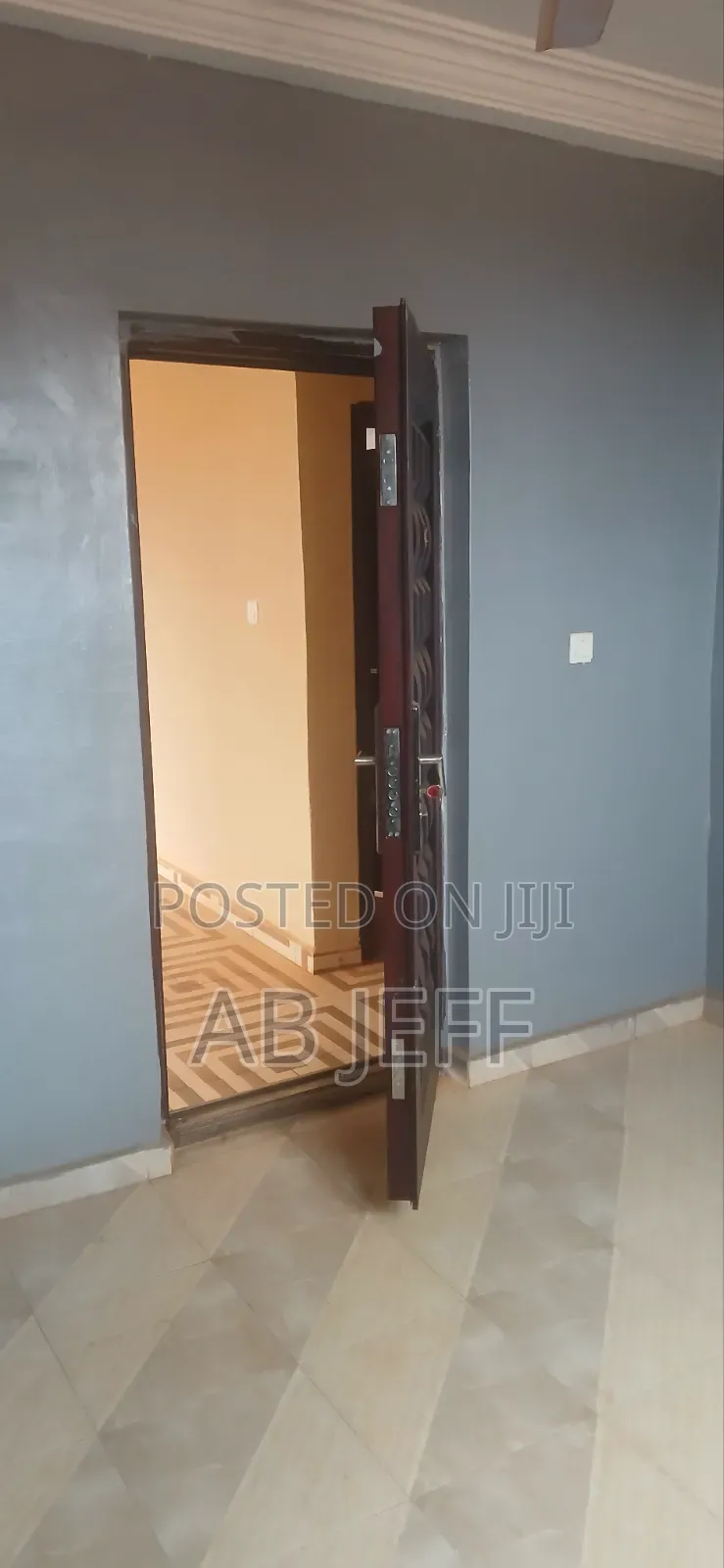2bdrm Apartment in Denkyebuoso Kumasi for rent