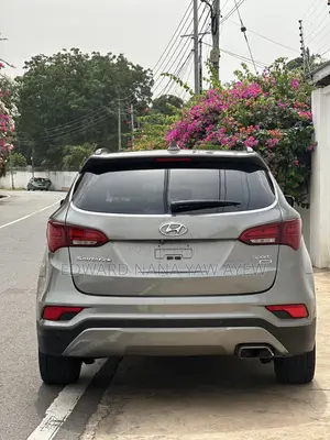 Hyundai Santa Fe SE AWD 2017 Gray