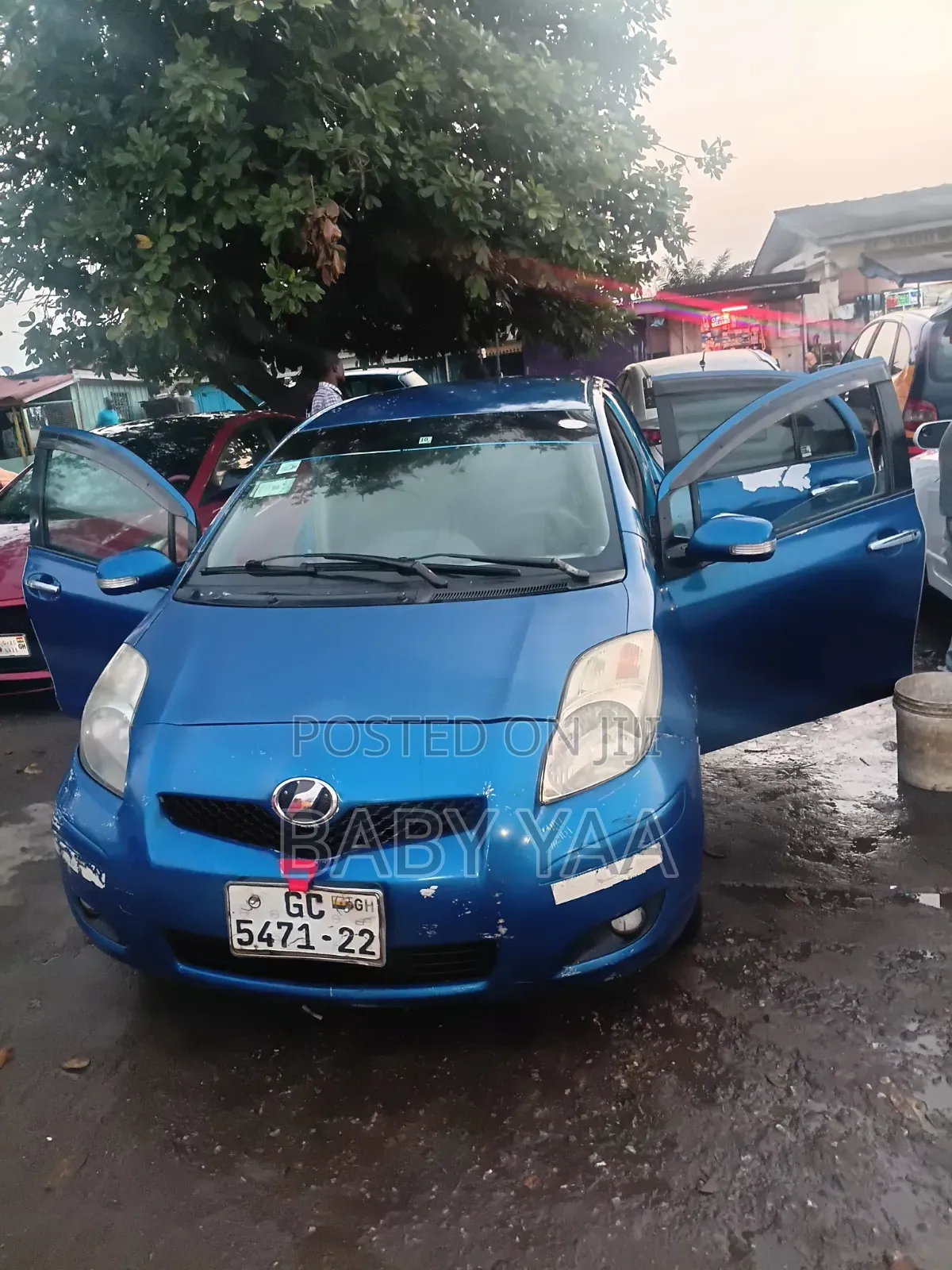 Toyota Vitz 1.0 FWD 5dr 2010 Blue
