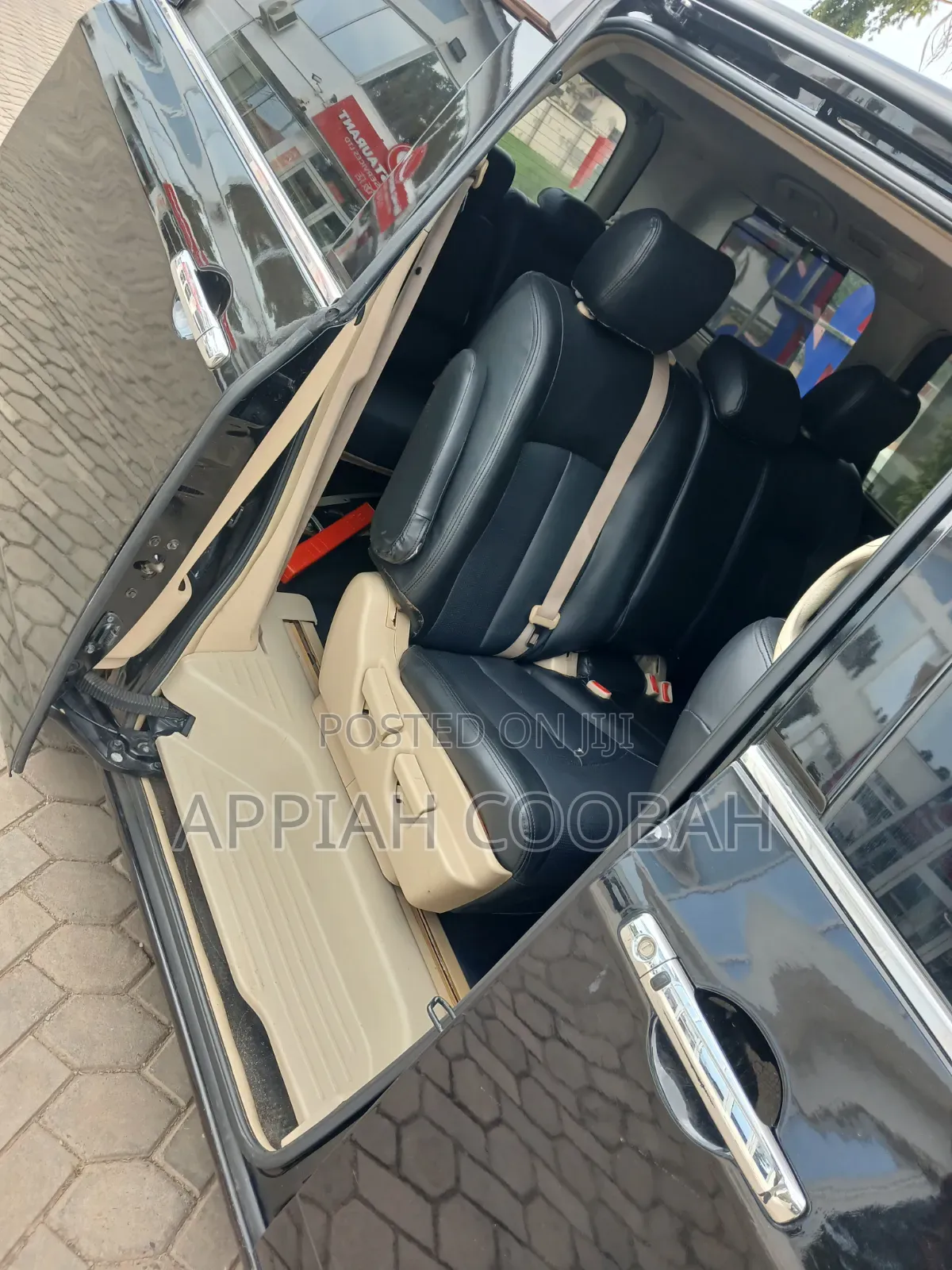 Nissan Elgrand 2017 Black