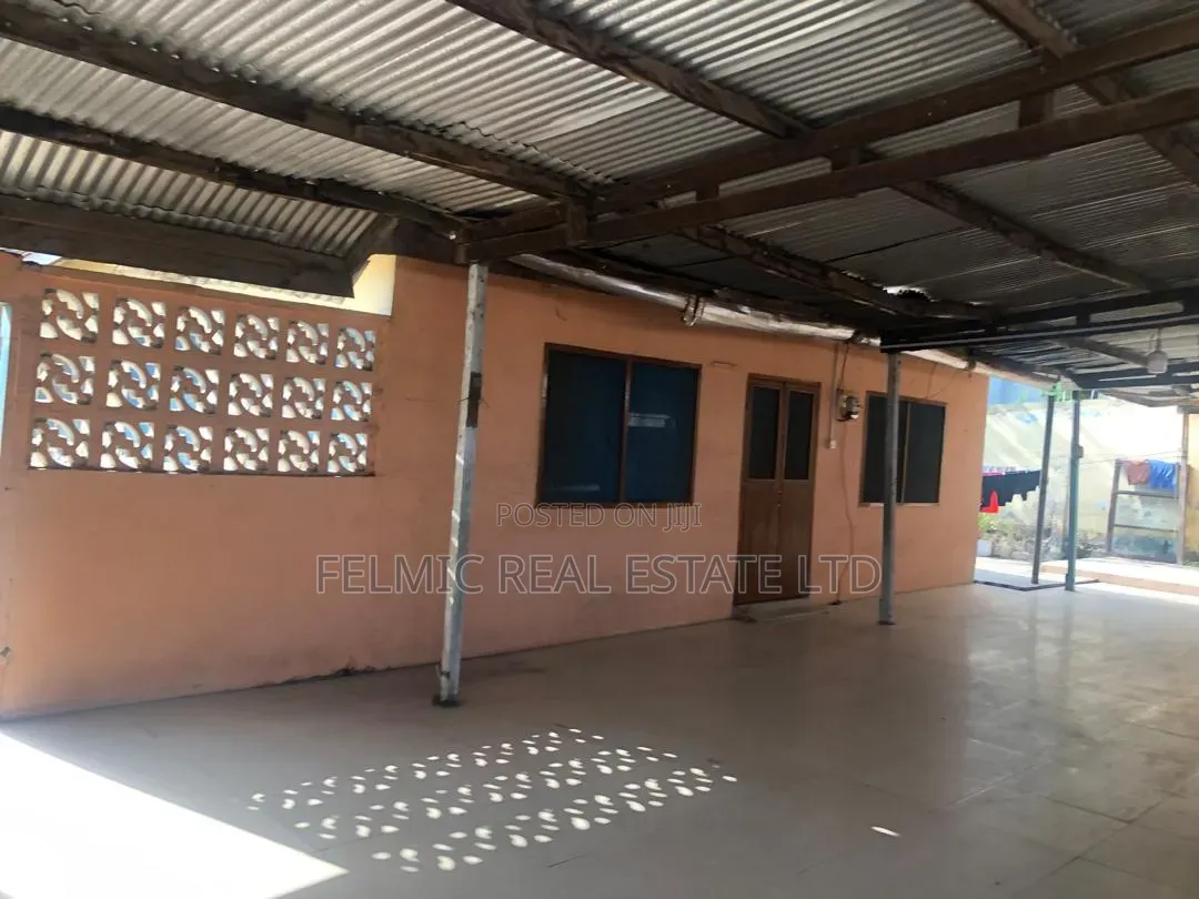 4bdrm House in Felmic Real Estate for sale
