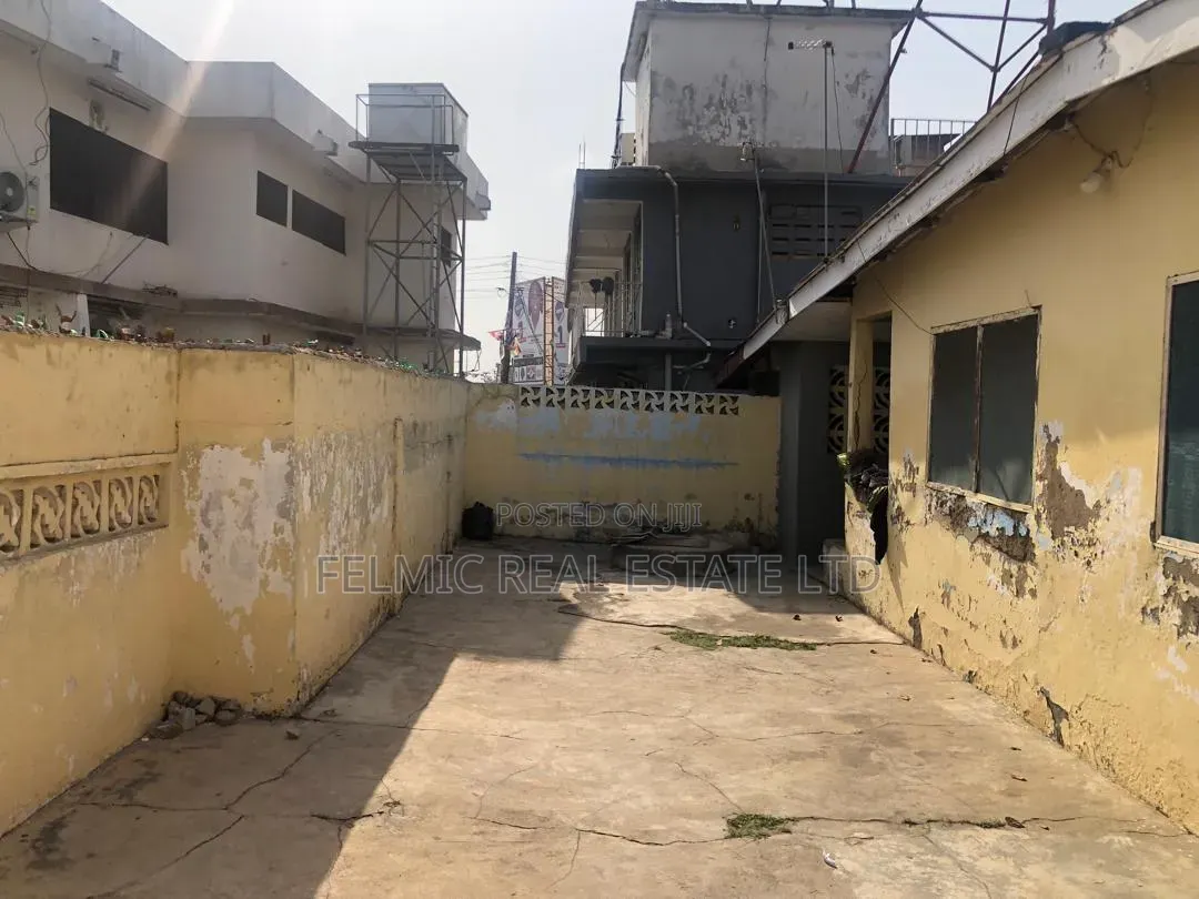 4bdrm House in Felmic Real Estate for sale