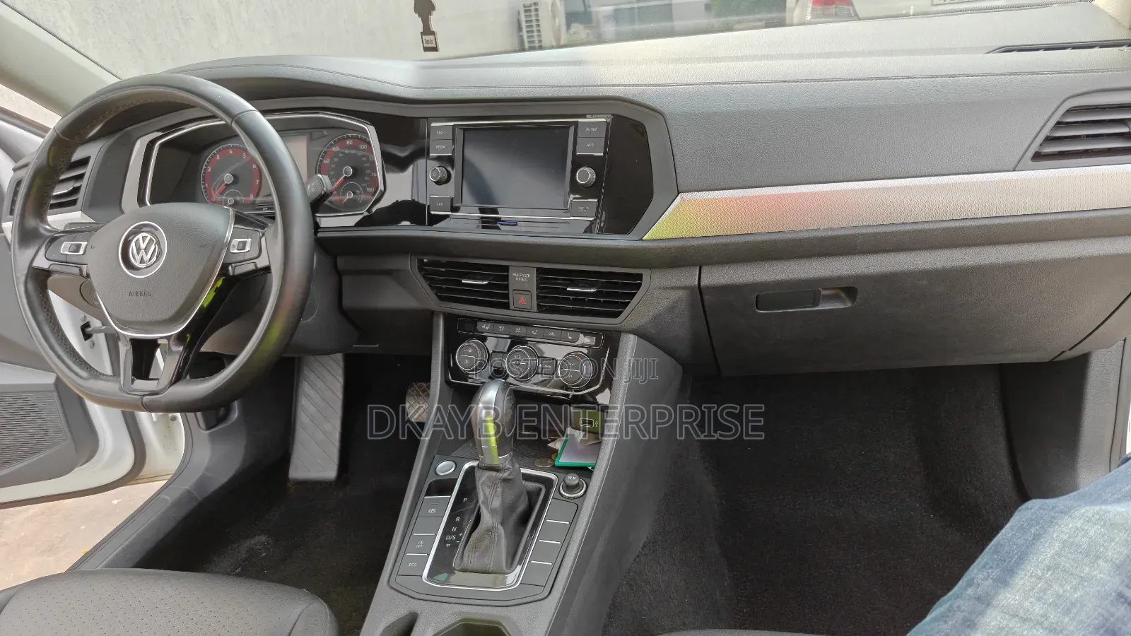 Volkswagen Jetta 1.4T SE w/SULEV 2019 White