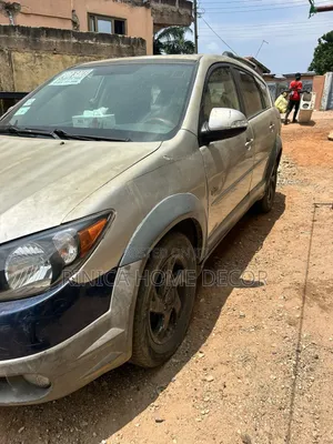 Pontiac Vibe 2006 Silver