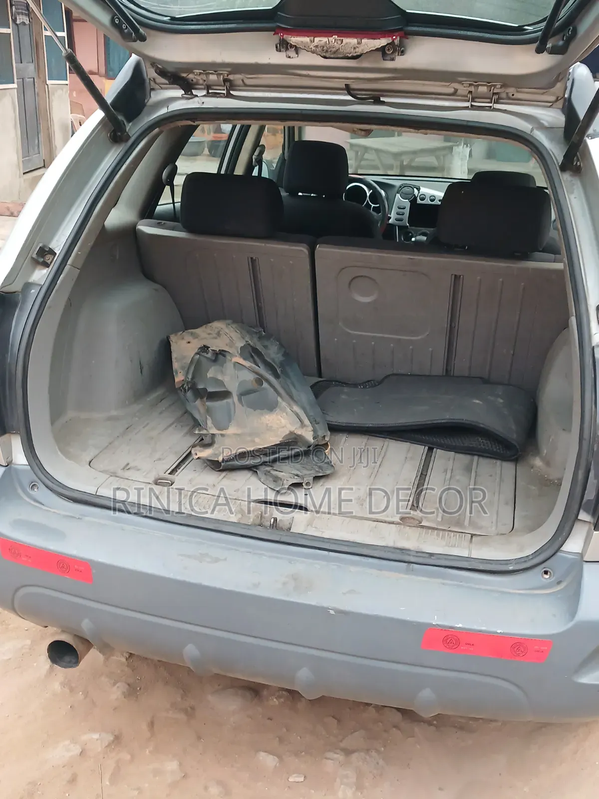 Pontiac Vibe 2006 Silver