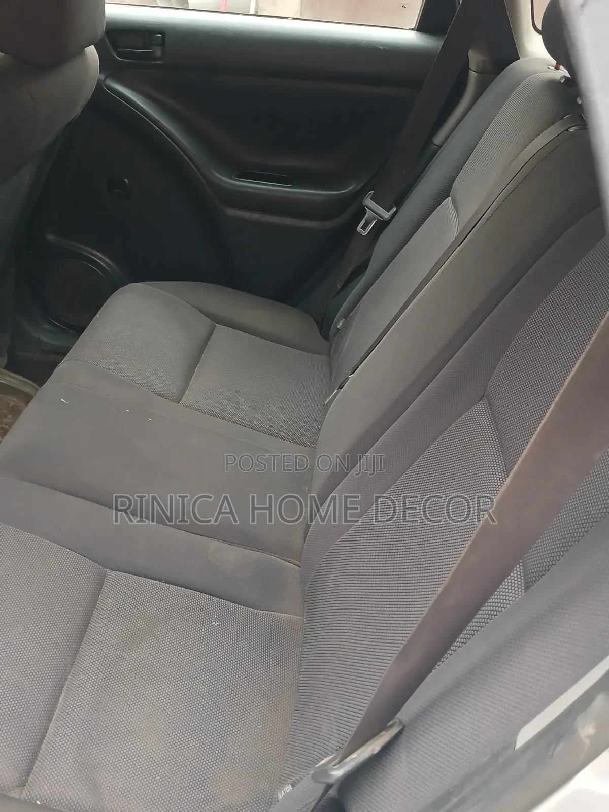 Pontiac Vibe 2006 Silver