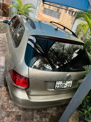 Volkswagen Jetta 2013 Beige