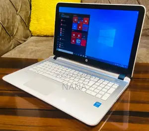 Laptop HP Pavilion 15 8GB Intel Core i3 HDD 1T